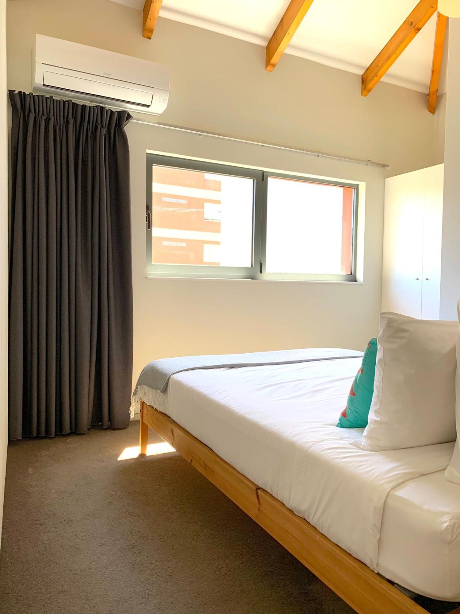 Fred'S House Asprela Hotel Porto Room photo