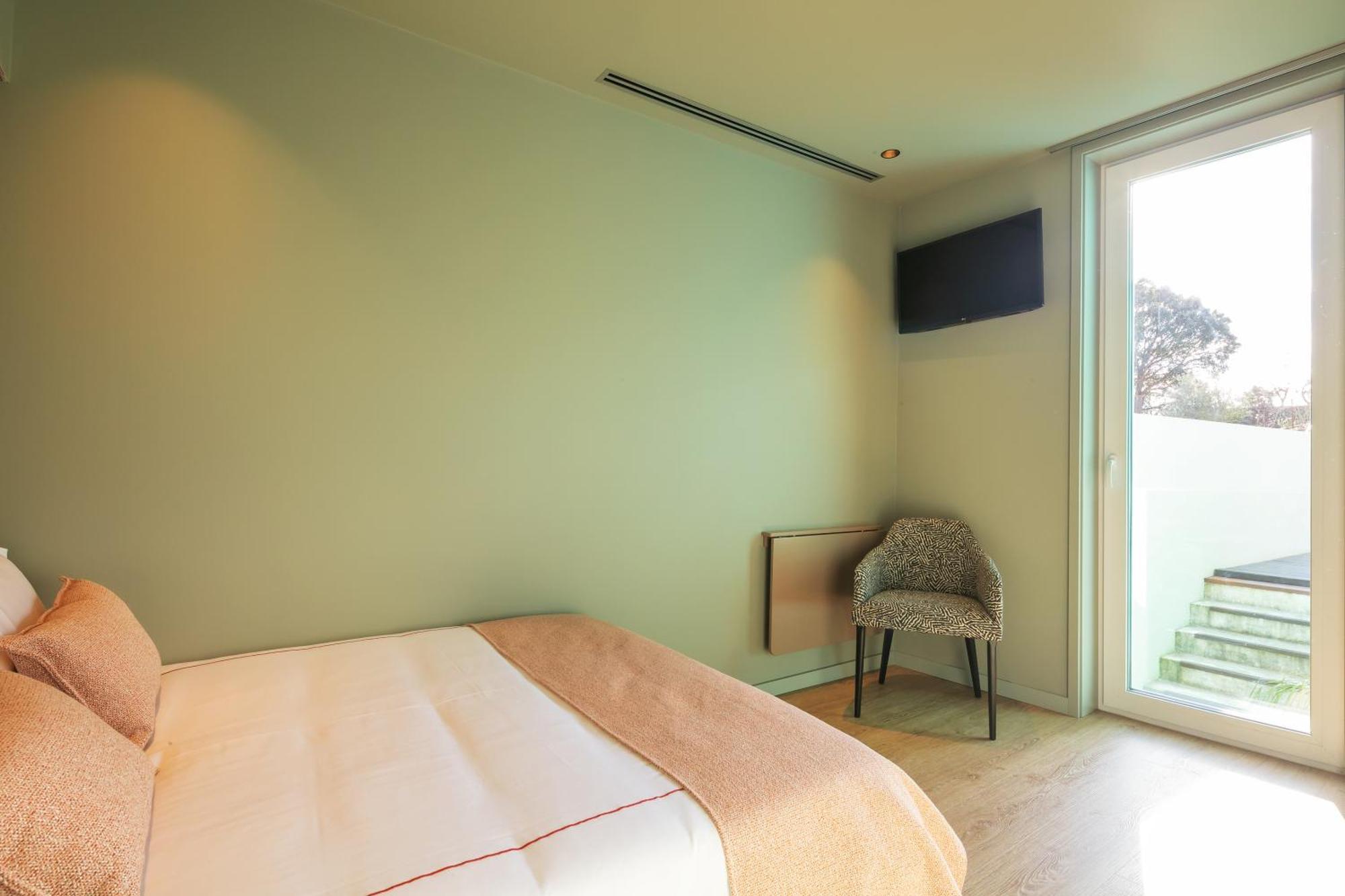 Fred'S House Asprela Hotel Porto Room photo